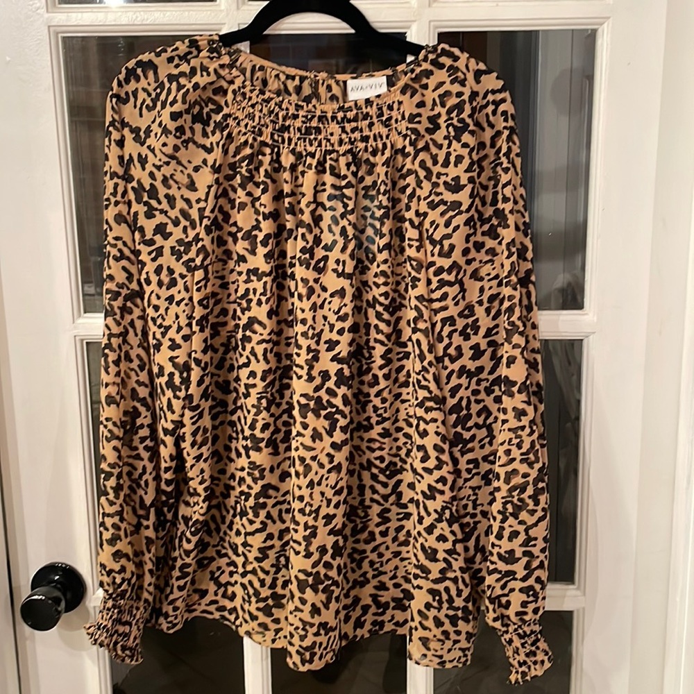 Ava & Viv Longsleeve Leopard Blouse